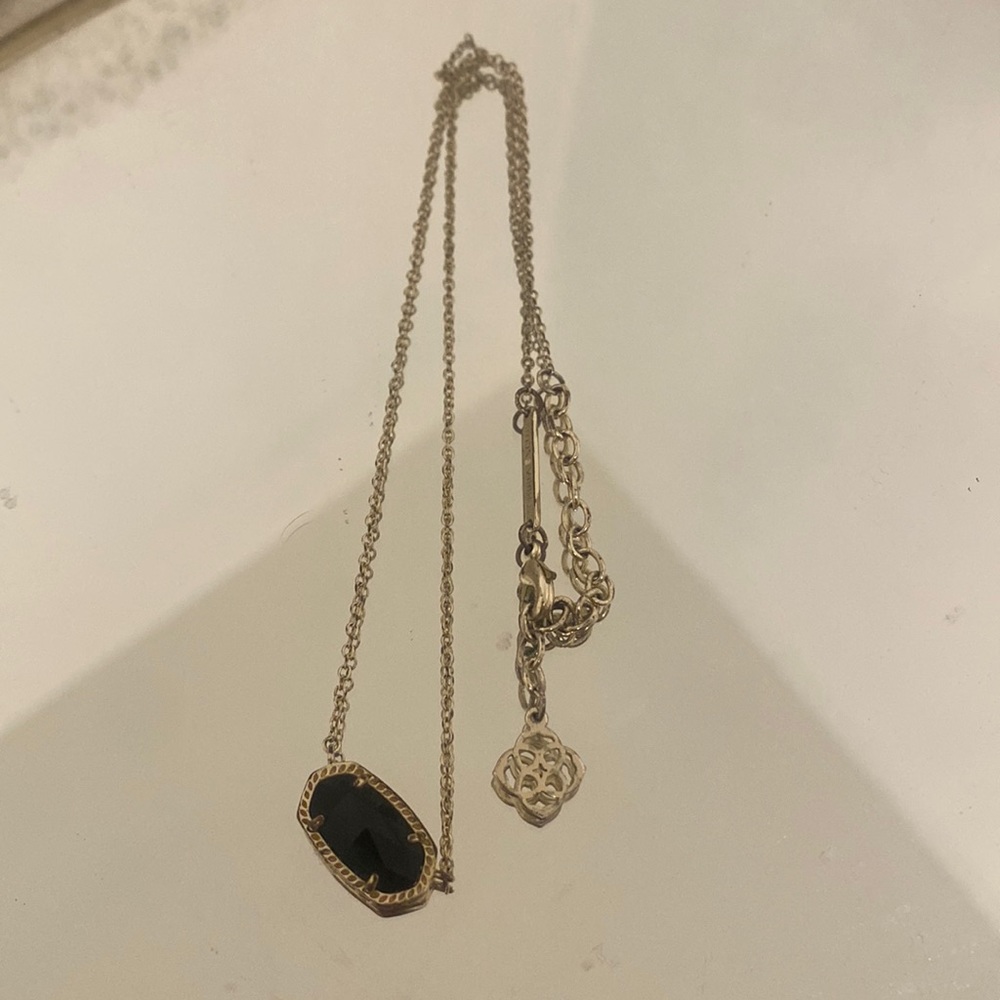Kendra Scott Pendant Necklace